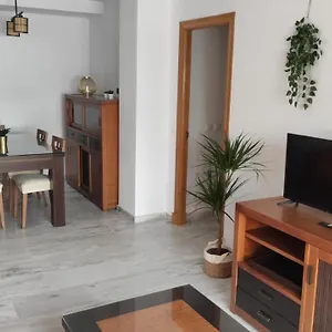 https://apartamento-la-marina-tarifa.es-andalucia.com