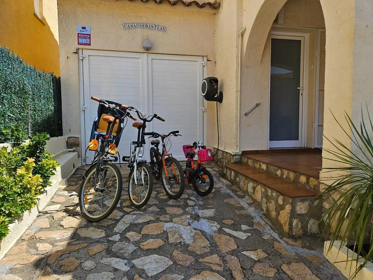 Villa Casa Sebastian L' Escala Сasa de vacaciones